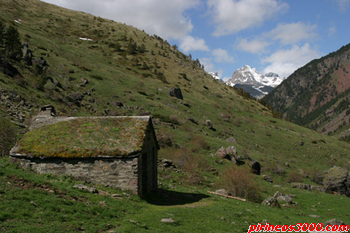 Refugio de la Canal Roya