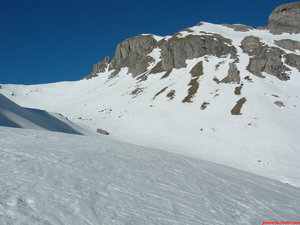 Avanzando hacia el collado entre el Cuyalaret y el Pico d´Aneu