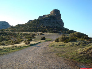 03- Vista de la Peña San Miguel, desde el collado del mismo nombre, donde dejamos aparcado el coche.