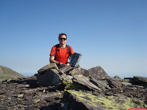 16- Autofoto, con el destartalado buzón del Pico Morca.