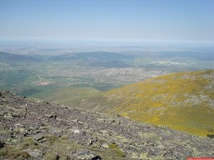 20- Desde la cima del Moncayo, vistas sobre las localidades sorianas de Agreda y Cueva de Agreda.