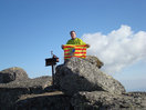19- Servidor, junto a los buzones que coronan la cima.