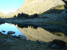 13- Las reflectantes aguas, del Ibón de Paderna.
