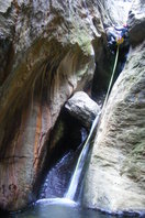 Rápel del tramo superior.