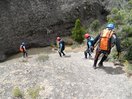 Bajada al cauce. Cuidado con los resbalones