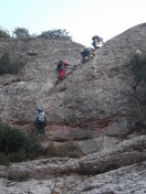 Llegamos a la tercera pared y nos encontramos con un grupo delante, por lo que decidimos aprovechar para almorzar.