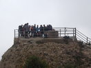 Concurrido mirador, lastima del día que hace.